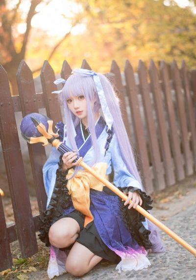 楼上的上瘾女士_720神马影院手机在线